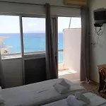 Poulea Apartment *